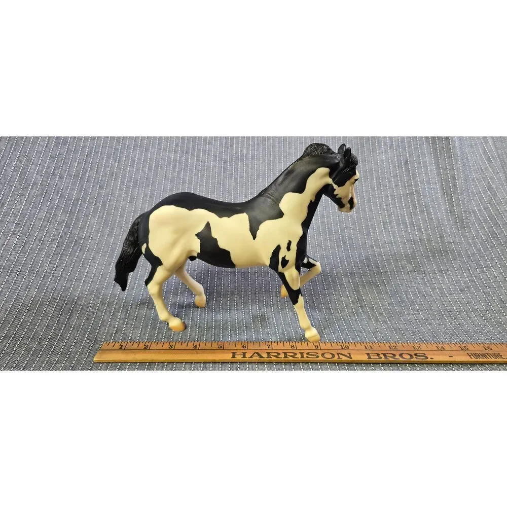 Breyer 2001 Cisco Kids Diablo Horse